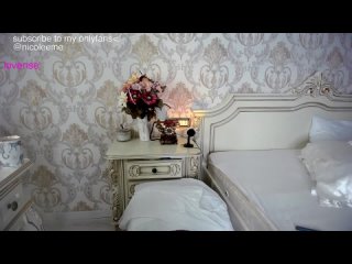 nicole anistonn 2025 10 26 23 49 59 280